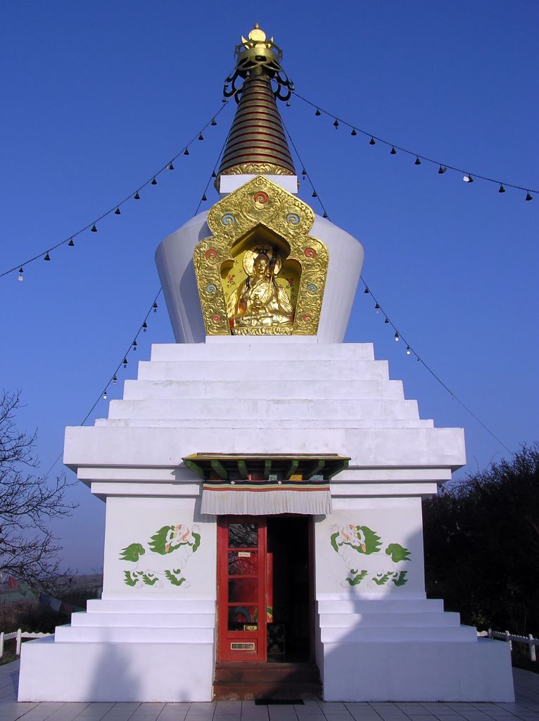 tal�lhat� magyarorsz�g m�sodik Buddhista szent�lye