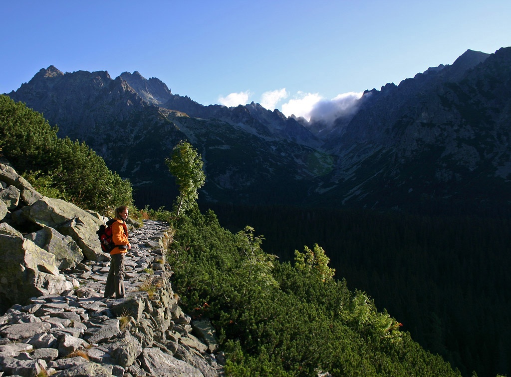 2008. szeptember 13-n 6:45-kor indultunk Csorba-t parkoljbl (1346 m)...